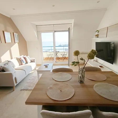 Apartamento Precioso ático Con Vistas A Pie De Playa